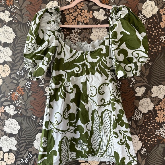 La DoubleJ Printed Puff Sleeve Mini Dress size small - Picture 8 of 9